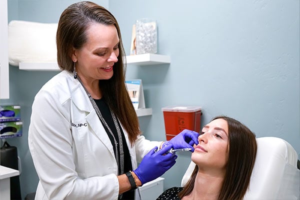 Bobbi-Bullock-Lip-Filler
